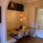 Elegant Historic Le Mont Joly - 3 Bed 2bath View 80m2 Appartement
