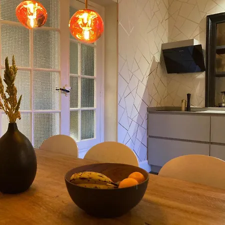 Elegant Historic Le Mont Joly - 3 Bed 2bath View 80m2